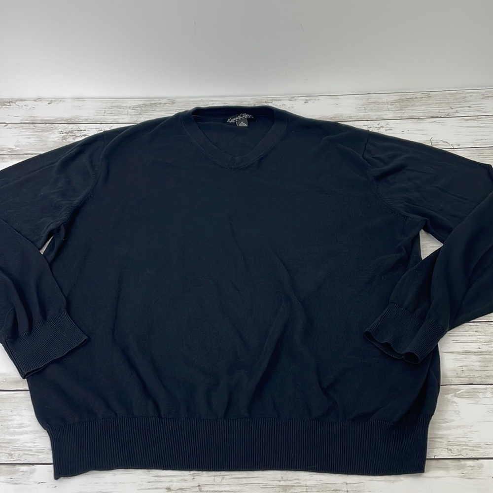 KENNETH ROBERTS PLATINUM SWEATER SZ XL Black v neck
